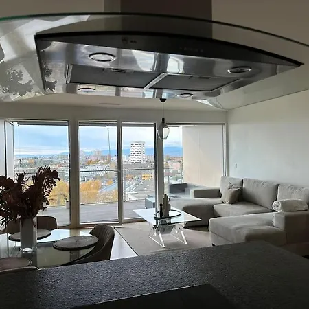 Design Et Tres Spacieux ! Apartamento